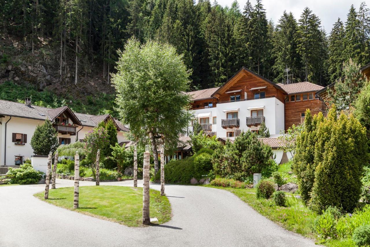 Hotel Bad Schoergau Sarentino Habitación foto
