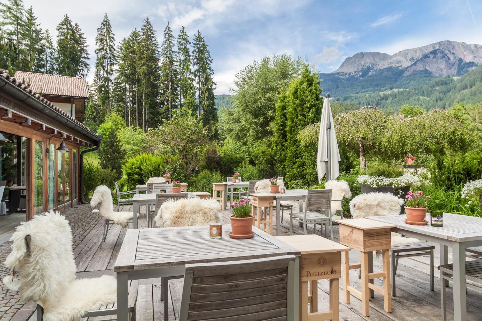 Hotel Bad Schoergau Sarentino Exterior foto